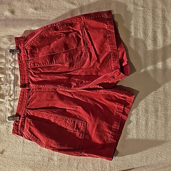 Men's 36 Boston Traders Shorts Vintage Red - Picture 1 of 12